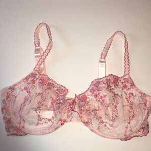 Victoria's Secret Very Sexy Sheer Pink & Coral Embroidered Underwire Bra
